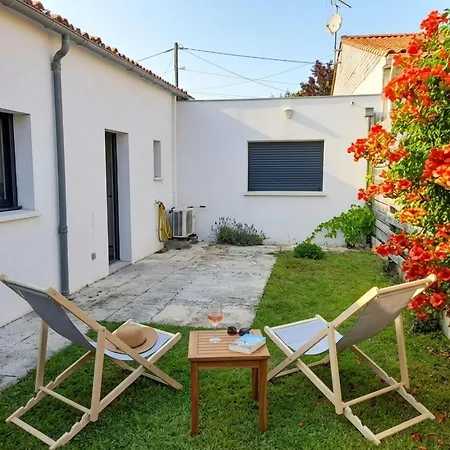 Maison Independante Climatisee A Deux Pas Des Plages, Confort Et Detente Assures Holiday home