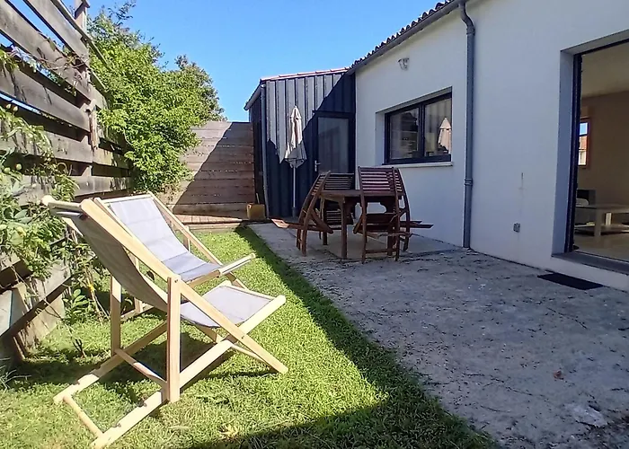 Maison Independante Climatisee A Deux Pas Des Plages, Confort Et Detente Assures Holiday home *